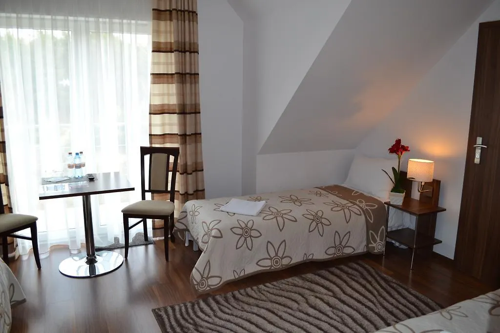 Holiday park Kalinowy Sen Guest House Warsaw