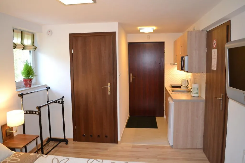 Kalinowy Sen Guest House Warsaw Holiday park